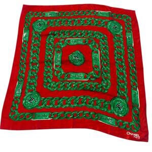 Vintage style Chanel green chain motif scarf red silk Chain logo 35" square READ